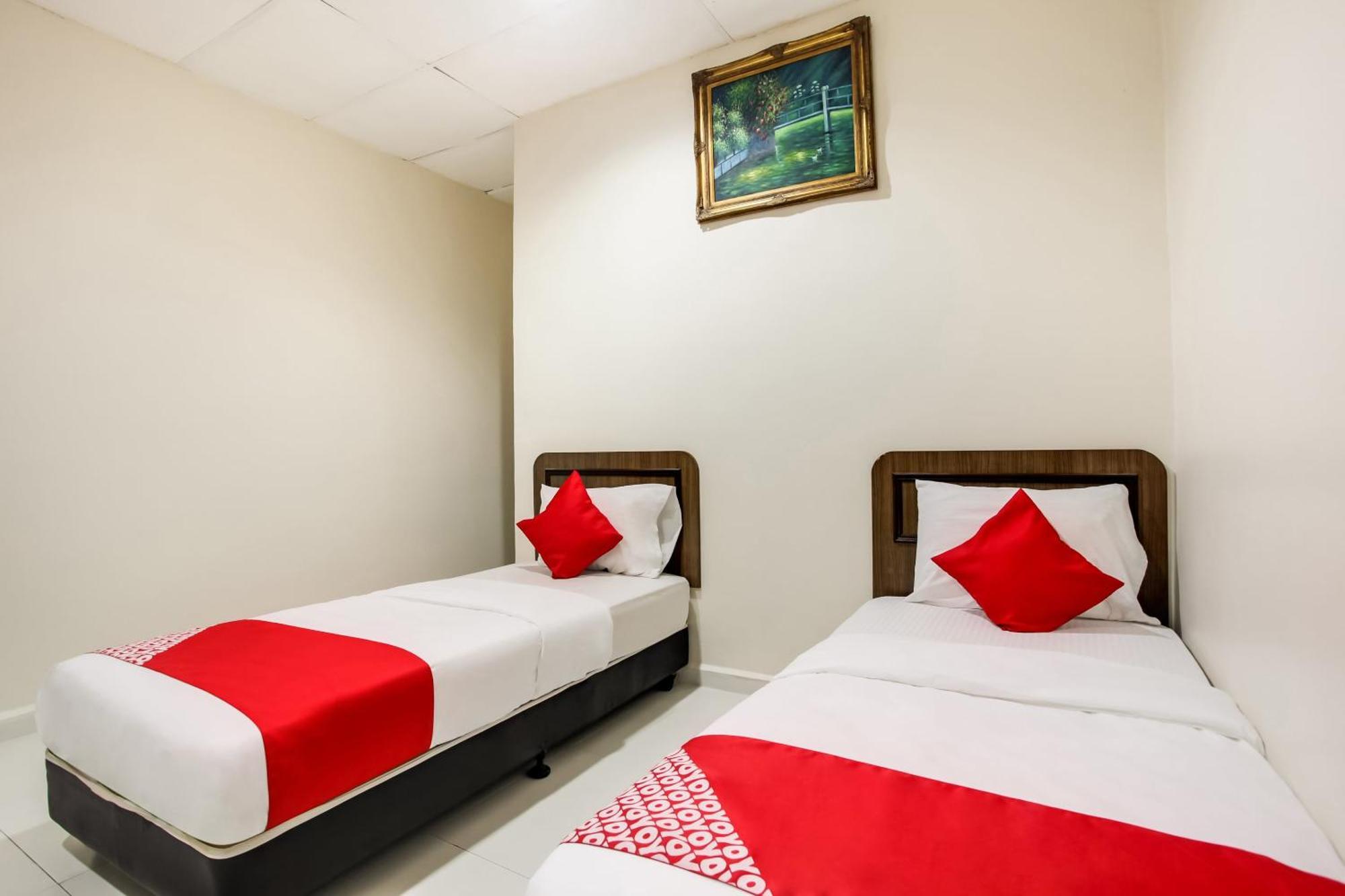 Super Oyo 89427 Kavanas Hotel Taiping Buitenkant foto