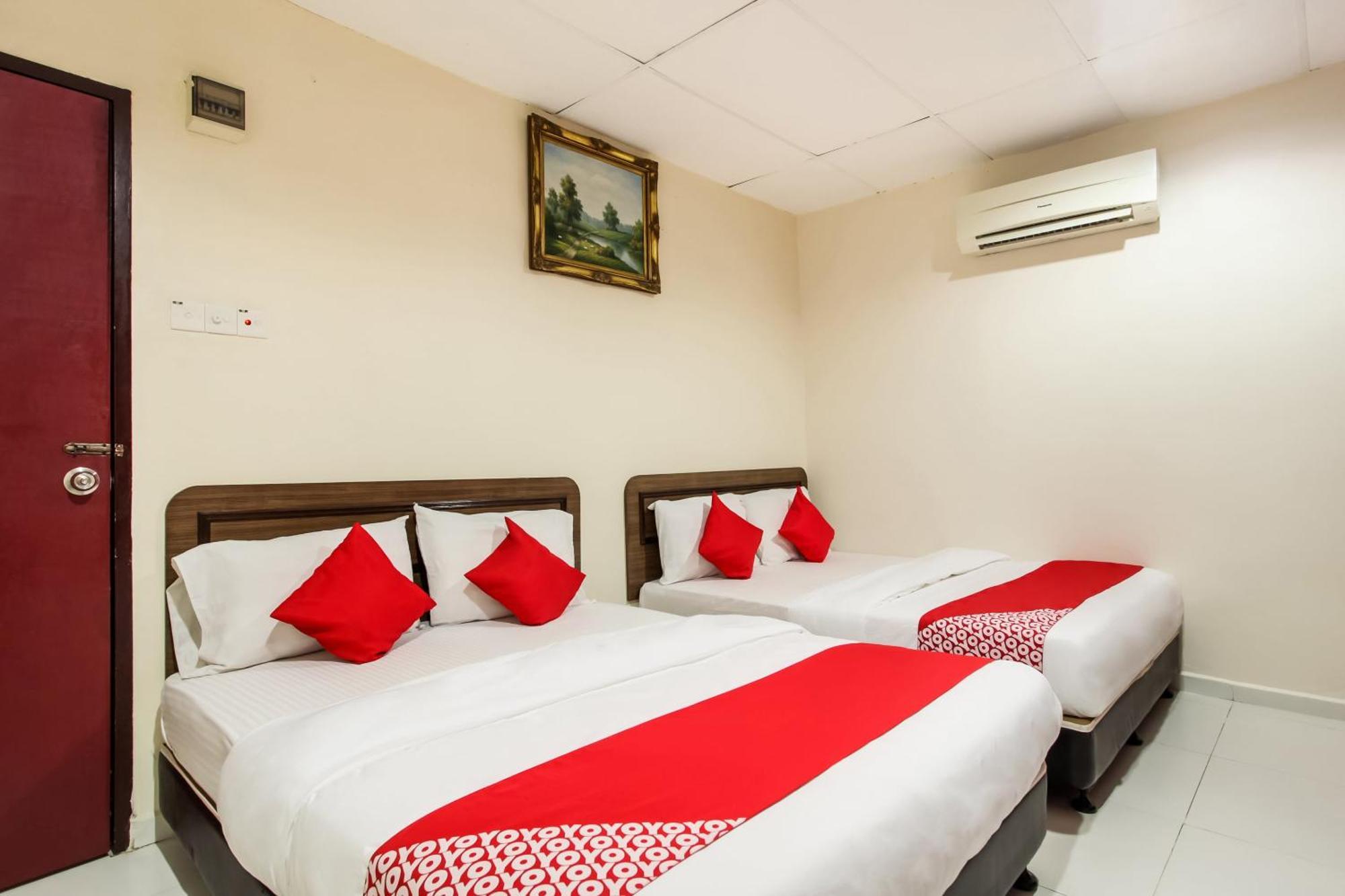 Super Oyo 89427 Kavanas Hotel Taiping Buitenkant foto