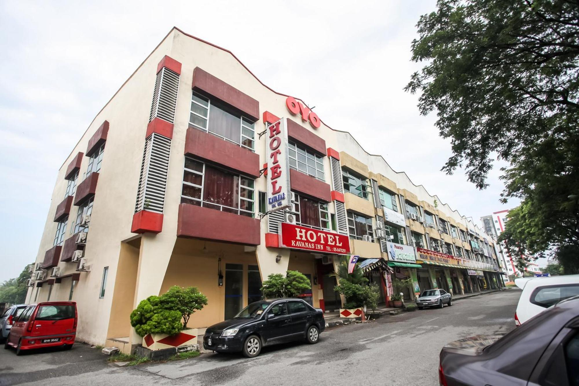 Super Oyo 89427 Kavanas Hotel Taiping Buitenkant foto